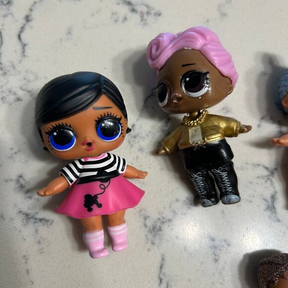 LOL Surprise Doll Lot as pictured MINI - Picture 2 of 8